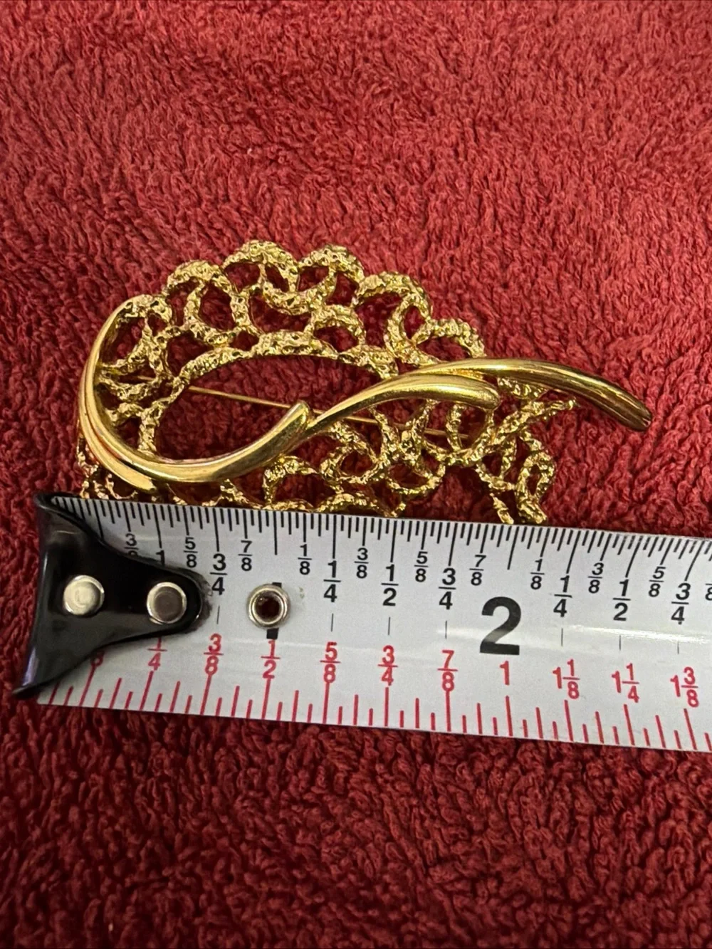Monet Elegant Gold Tone Leaf Filigree Women's Brooch -